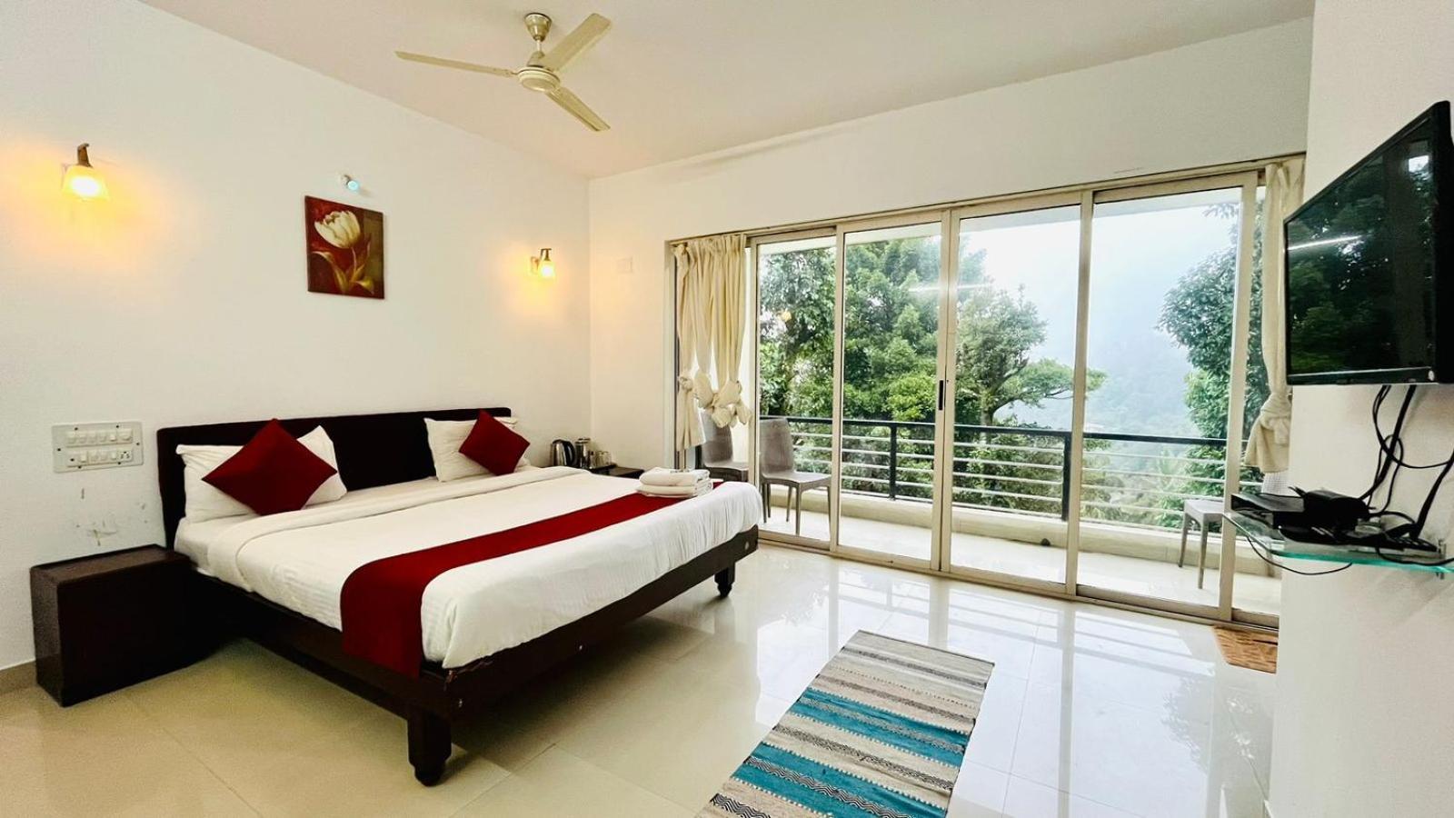 Red Stone Villas Coorg Madikeri Exterior photo